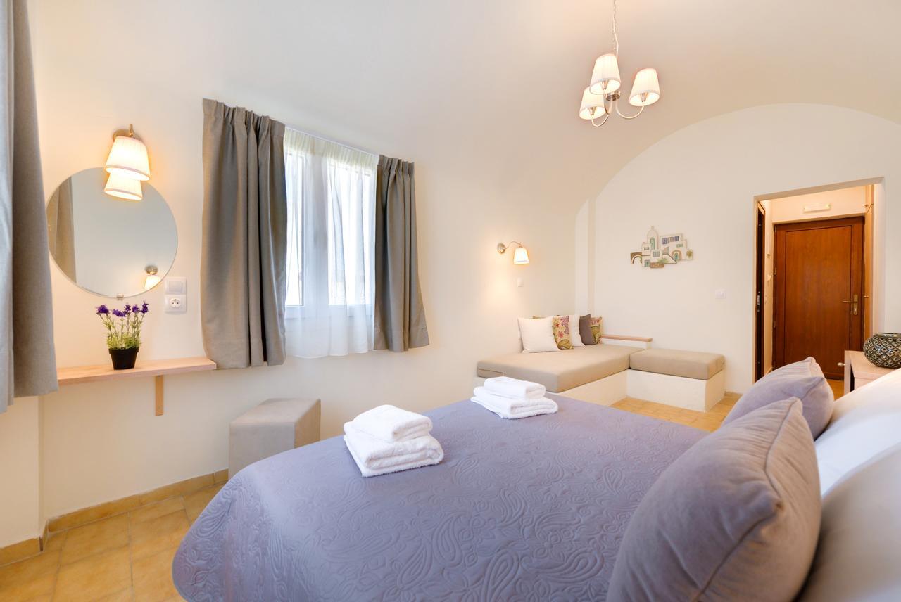 Alexander'S Great View Aparthotel Фира Екстериор снимка
